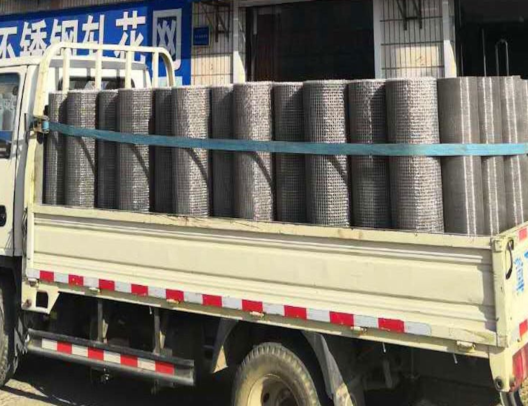 Galvanizing Black Steel Wire Crimp Iron Wire Mesh Bi Directional Bending