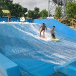 Customized Surf Simulator Machine Surf Style Flowrider Indoor Surfing Wave