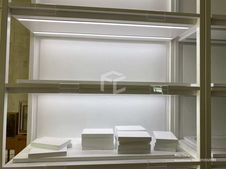3mm MDF Skincare Display Shelves For Cosmetic Shop Monomer Design