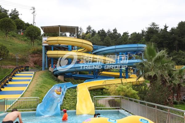 Long Raft Plastic Water Slide for Children and Adult , Spiral Water Slide for
