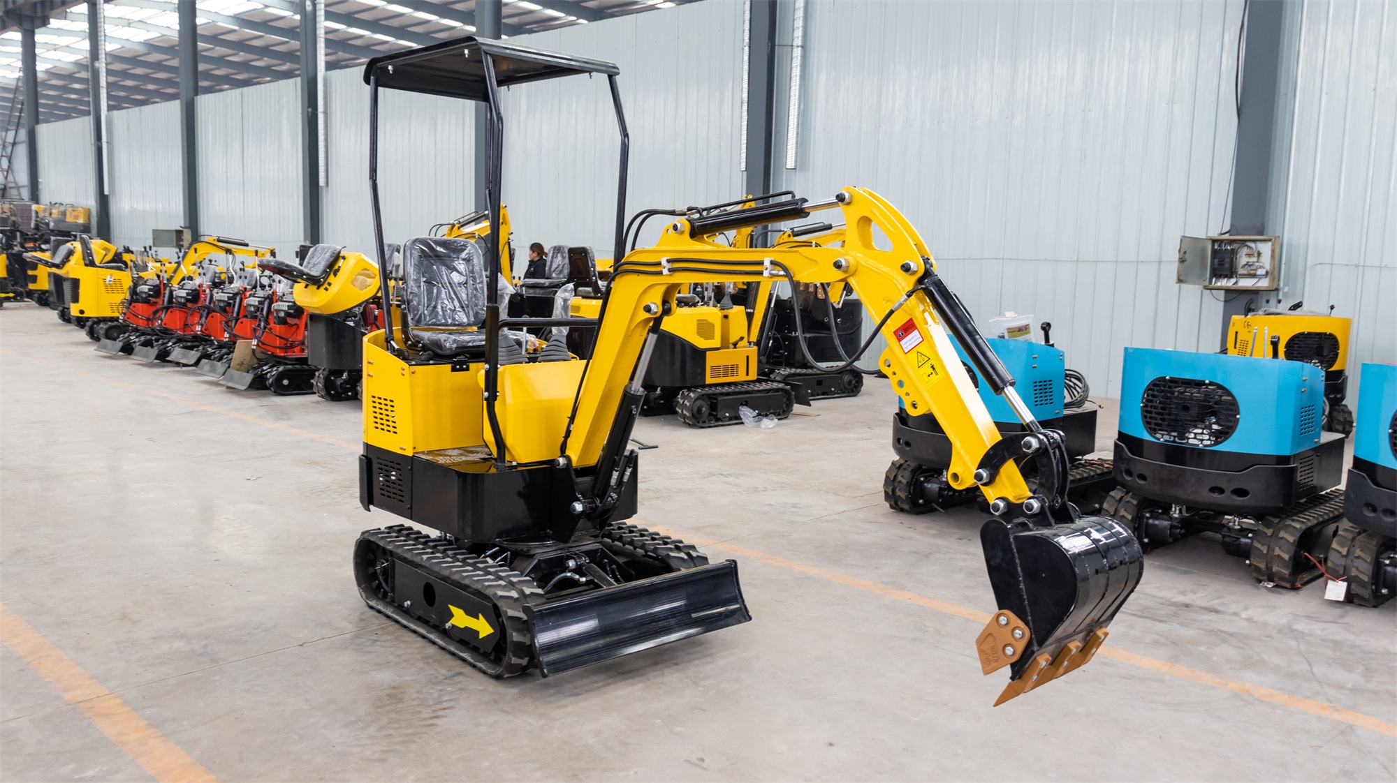 1 Ton Mini Excavator with Total Track Length of 1230mm and Advanced Hydraulic System