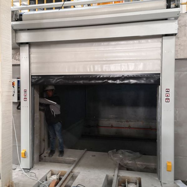 Low Temperature PVC Insulated Cold Room High Speed Freezer Door for Cold Storage Applications