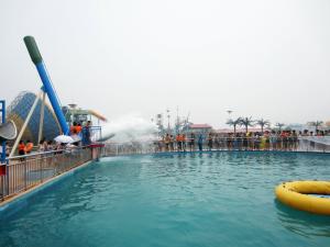 Wholesale Custom 12.5m Cannon Ball Steel Pool Water Slides For Water Park Equipment from china suppliers