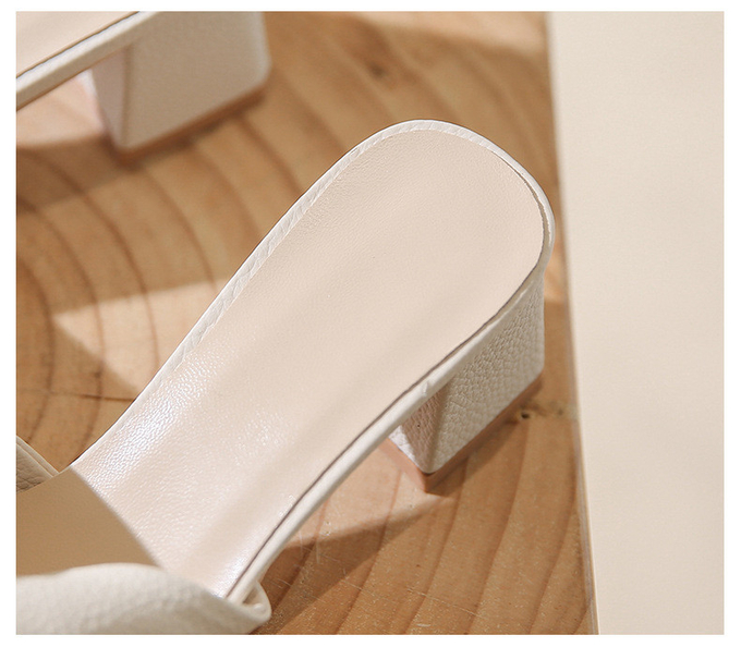 Custom Ladies Pointed Toe Women Shoes For Outdoor Casual Occasions