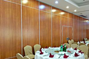 Wholesale Malaysia Collapsible Aluminium Frame Acoustic Partition Wall Max Height 18000mm from china suppliers
