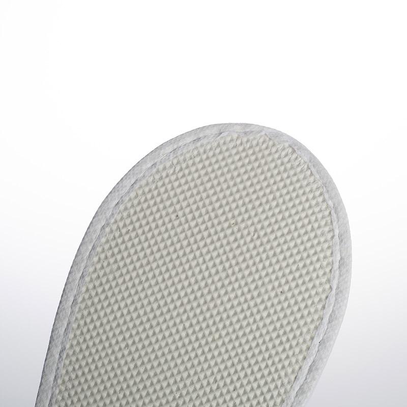 Surgical Anti Slip Coral Fleece Disposable Hotel Slippers
