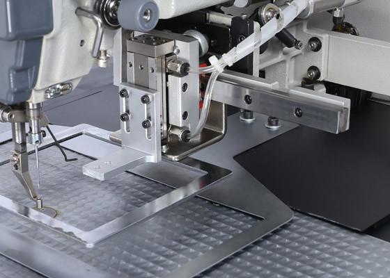 Lightweight Chain Stitch Embroidery Machine , Cross Stitch Sewing Machine For