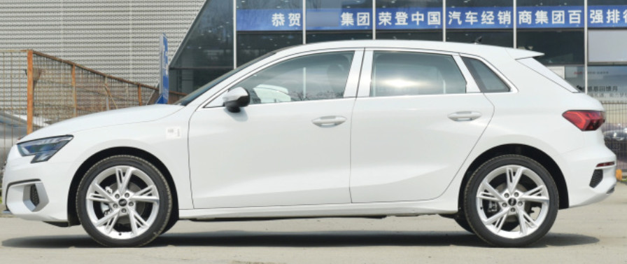 AUDI A3 2023 year A3L Limousine 35 TFSI Shishang Yazhi version 4 Door 5 seats saloon