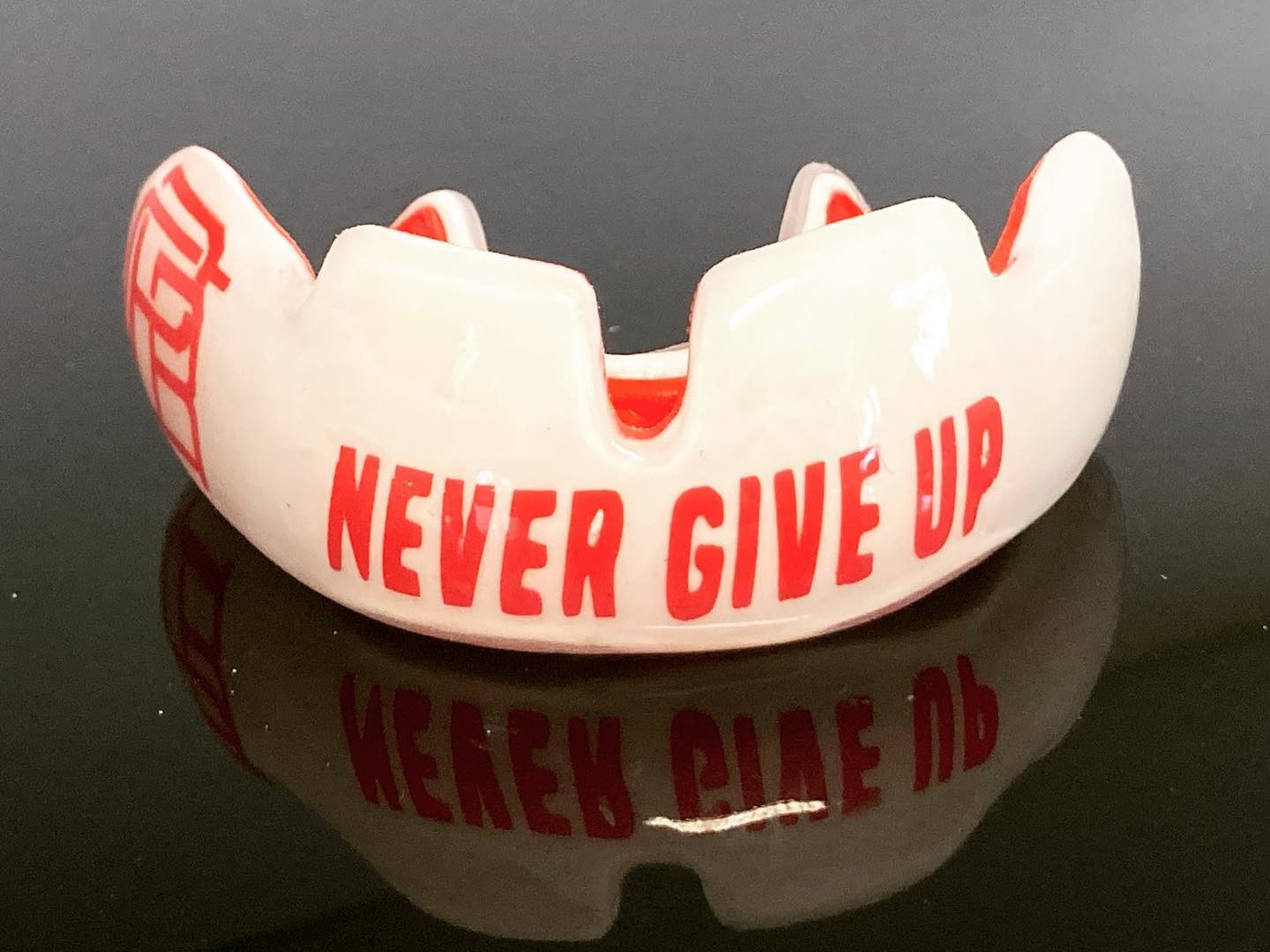 Dental Sports Mouth Guard Customizable Design With Long Lasting Durability And Easy To Clean Design