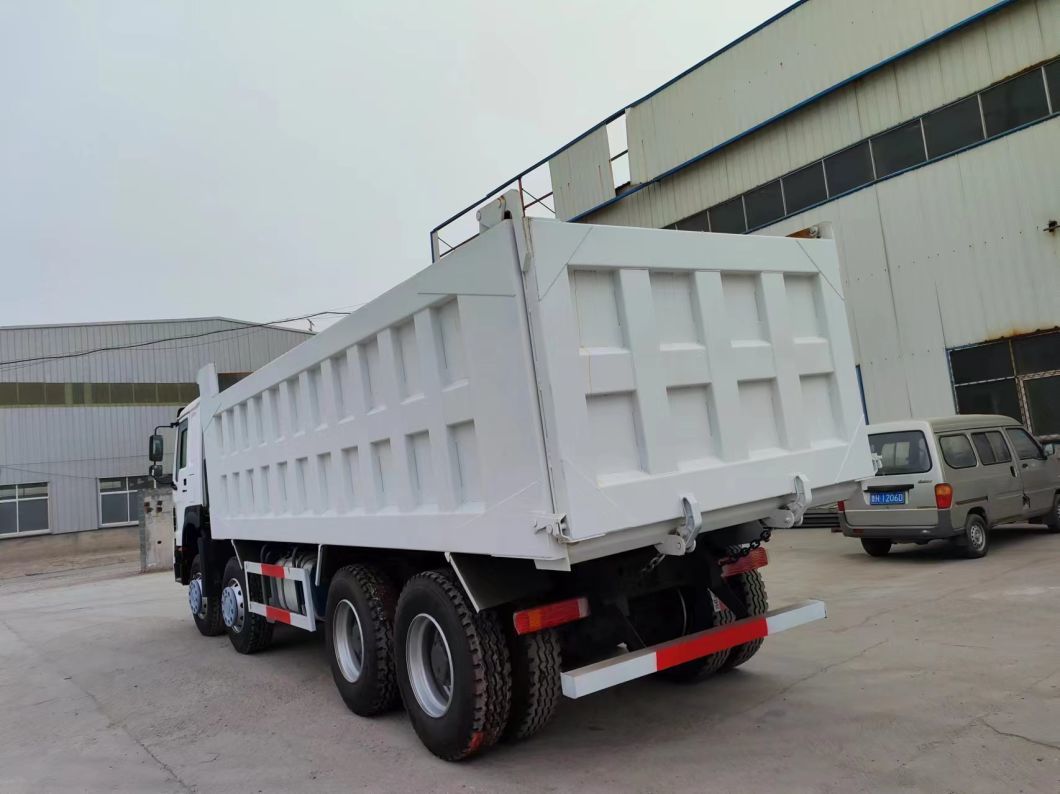 375HP Sinotruk HOWO 8*4 Dump Truck Secondhand Truck 12 Wheels White Color.