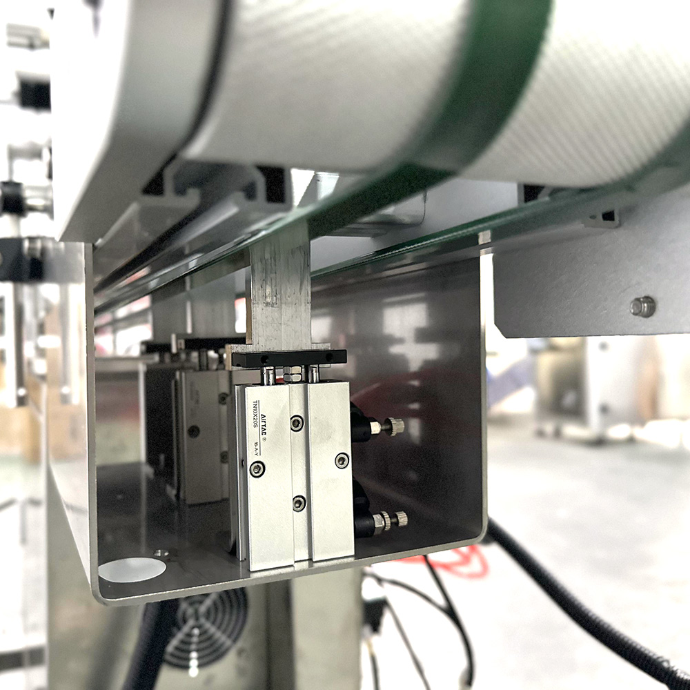 YIMU YM210 Automatic LABELING MACHINE for Storage Box Glass Jar Food Container Plastic Lid