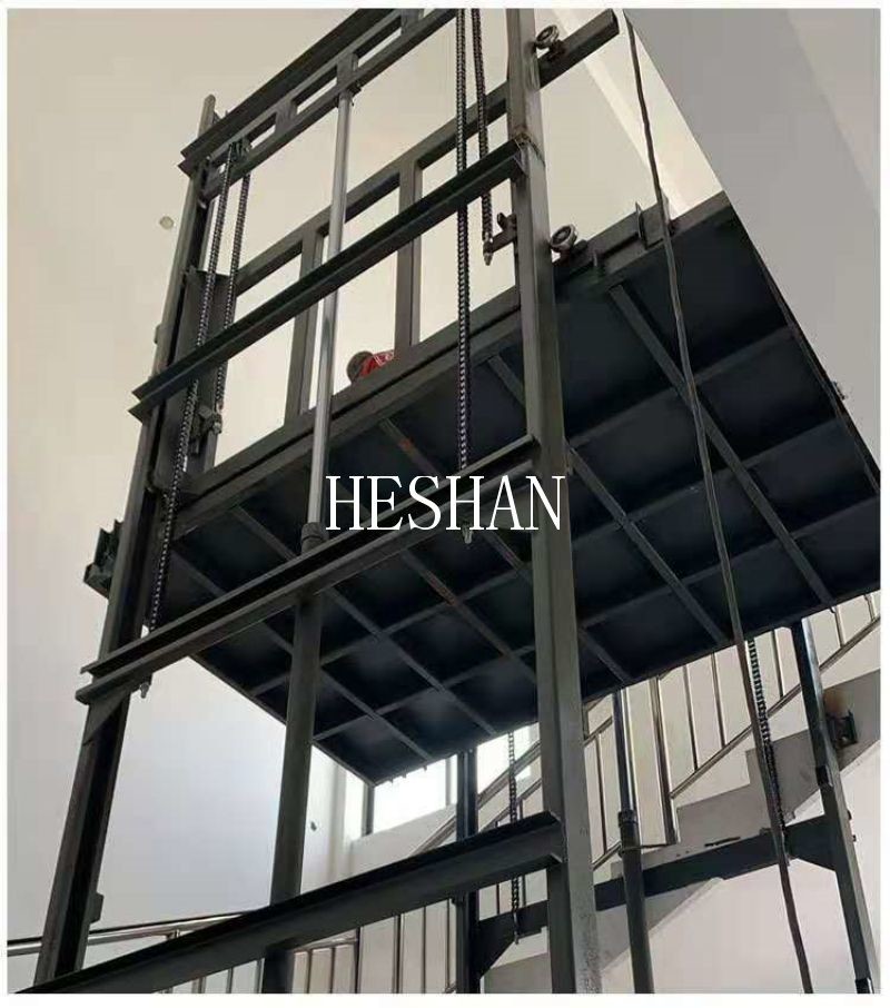 Outdoor Cargo Lift Elevator Hydraulic Warehouse Freight Elevator Customized