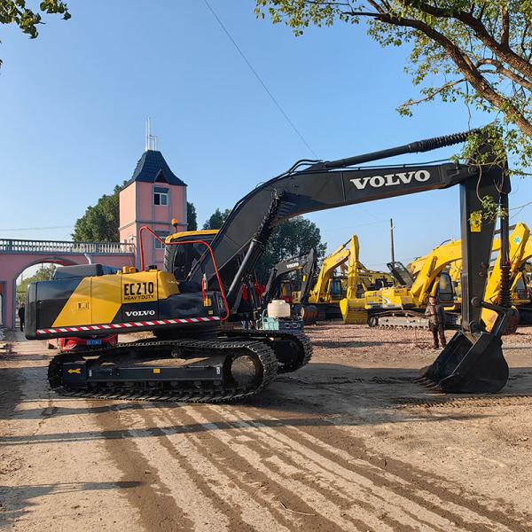 Tracked EC210 Second Hand Volvo Excavators 21 T Building Earth Excavating