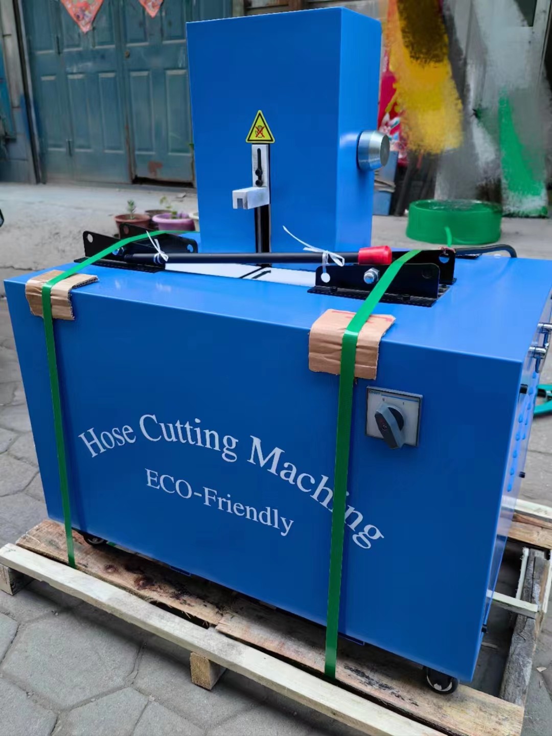 Accurate Hose Cutting Machine - Cutting Range 2inch 6SP 1 Electric with Button Control