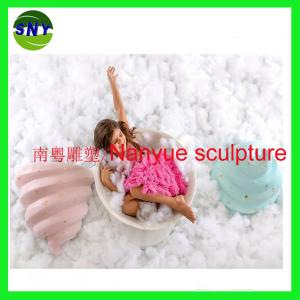 Wholesale artificial statue daily commodity 3D model life size statue in garden/ plaza/ shopping mall/photographer from china suppliers
