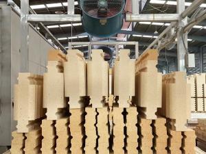Wholesale 55-65% Al2O3 Carbon Roaster High Alumina Fire Brick Special Shaped from china suppliers