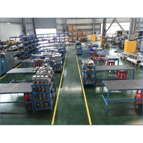 LY-1200CM Intelligent High-Speed Rigid Box Production Line 20-30pcs/min