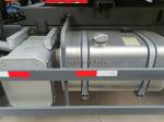 12 Wheel 371HP SINOTRUK HOWO 25 Cubic Meter Truck For Ghana