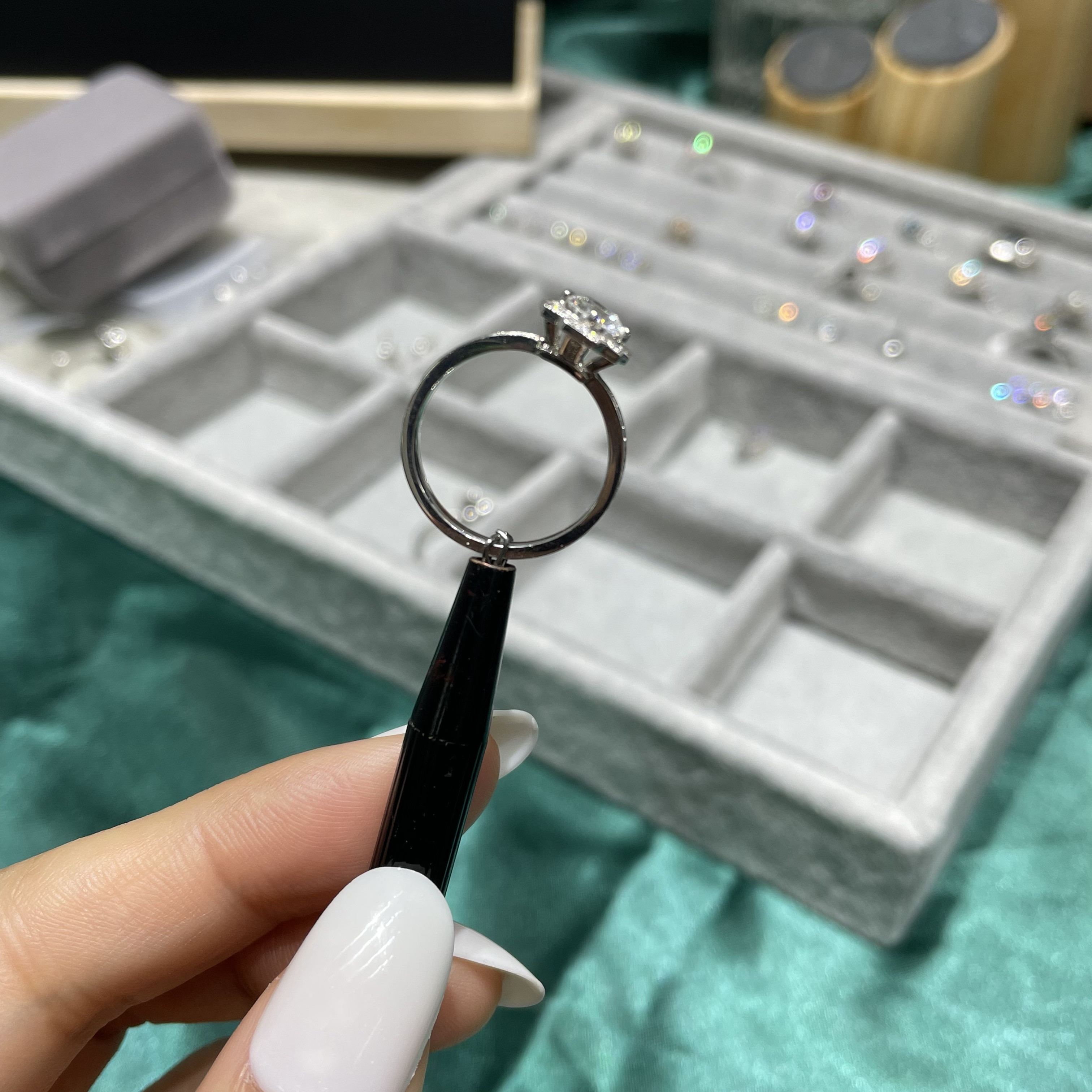1ct Round Cut Custom Made Lab Created Engagement Rings 10 Mohs