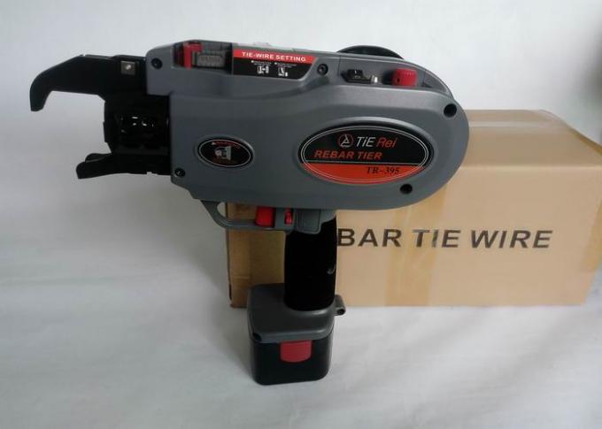 Automatic Rebar Tying Machine Battery Operated Rebar Tying Tool With 3 Tying Knots