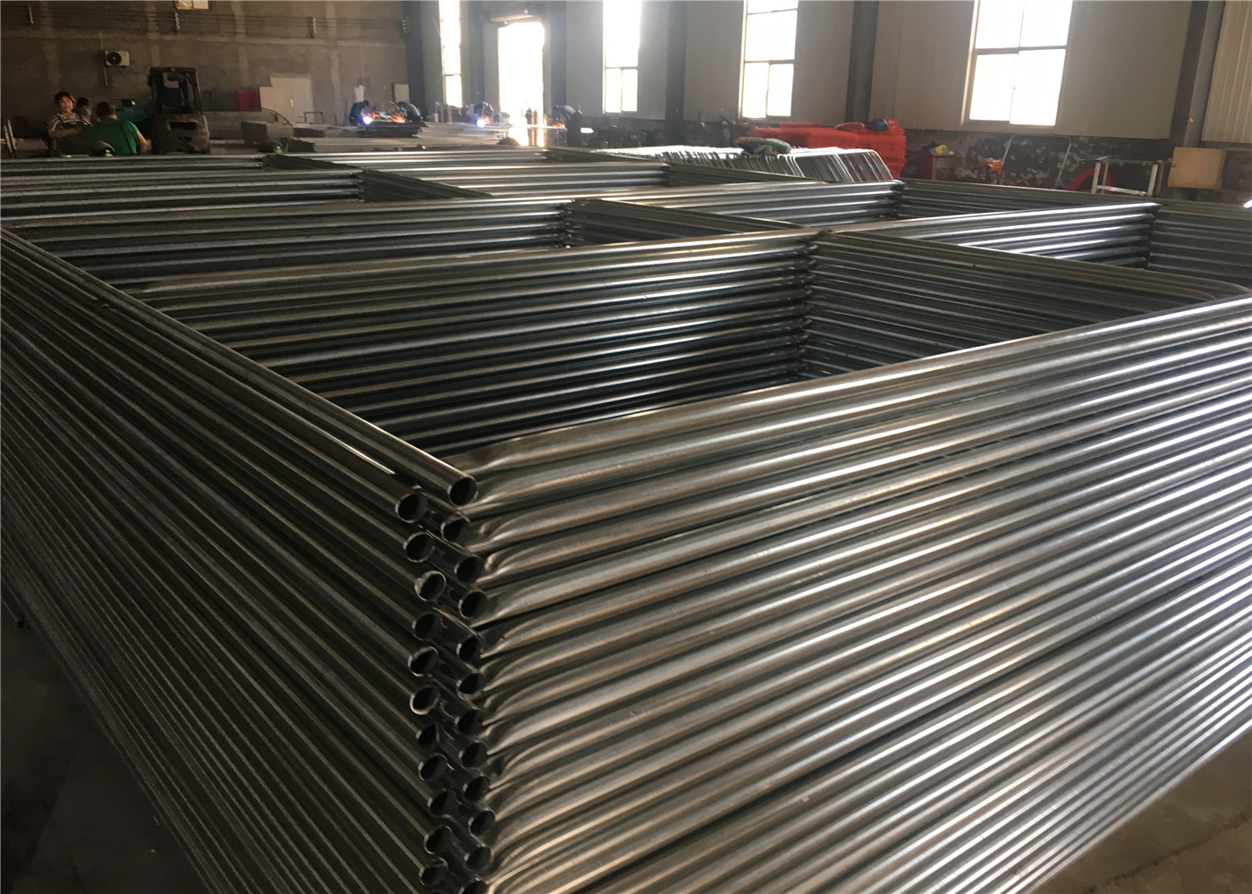 8'x12' temporary chain link fence panels diameter wire 11.5ga chain link mesh 2" x 2" tube 35mm wall thick 1.60mm