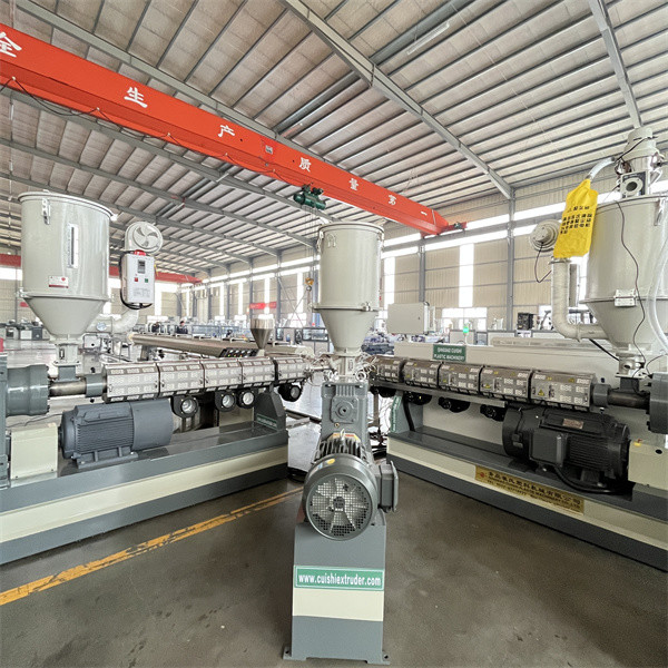 High Density Plastic Pipe Machine PPR Pipe Extrusion Machine 90KW