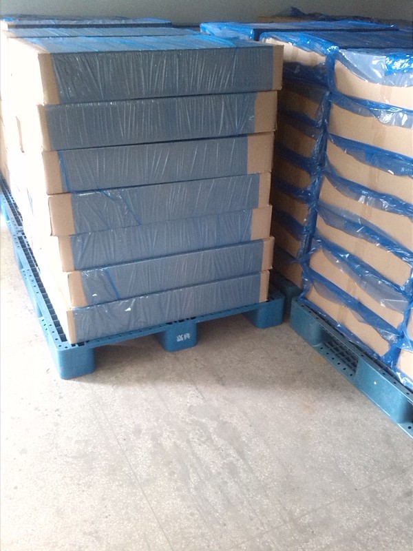 PE Film Cleanroom Sticky Mat Disposable Adhesive Shoes