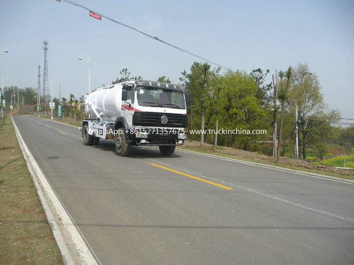 Beiben Septic Tanker Vacuum Truck / Sewer Cleaning Vehicles WhatsApp:+8615271357675