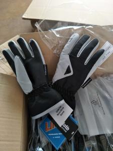 Wholesale junior ski gloves , winter outdoor waterproof gloves , from china suppliers