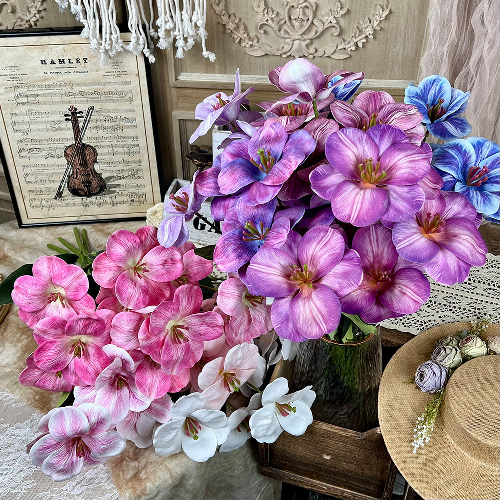 Seven Head Tulip Simulation Fake Flower Handmade Bouquet Wedding Decoration with Silk Flower Artificial Flower Wedding Decoration Floor Flower