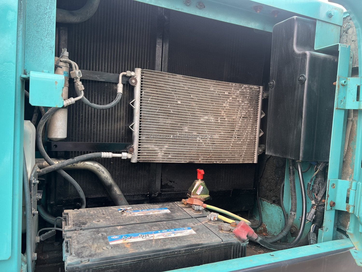 Used Excavator Kobelco Sk200 good Quality working condition used excavator kobelco sk200