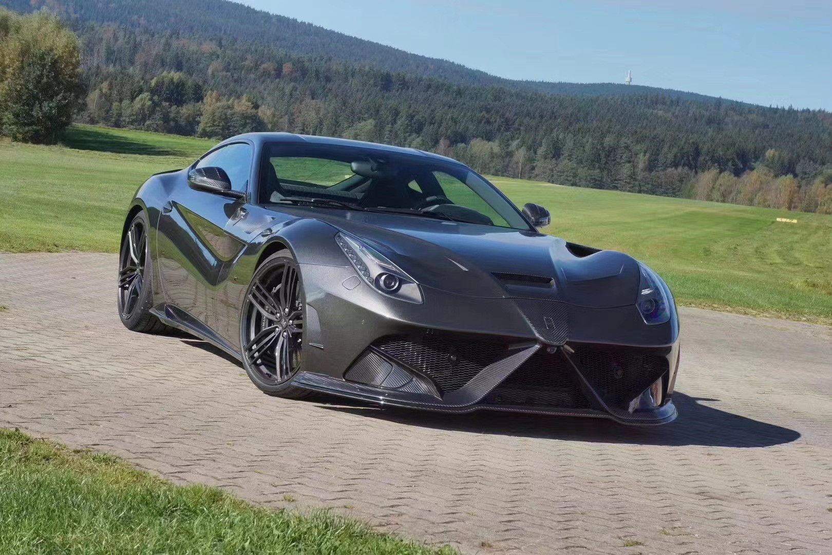 For Ferrari F12 Dry Carbon Fiber Body Kit F12 Upgraded MSY Style Front and Rear Bumper Spoiler Hood