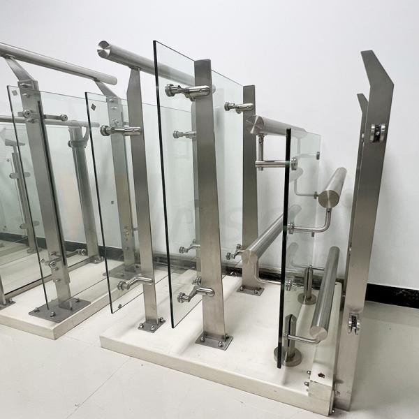 Grade 201 304 316 Stainless Steel Metal Fabrication Railing Column For Staircase