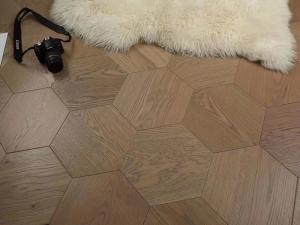 Wholesale Oak Hexagon Parquet Flooring Hexagon Pattern Flooring, 89002-B from china suppliers