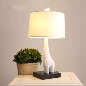 Wholesale Cartoon white giraffe table lamps children's bedroom bedside giraffe table lamp(WH-MTB-41) from china suppliers