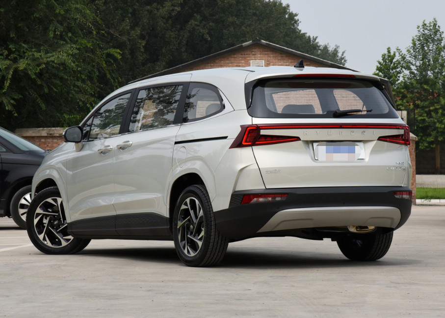 New or Used Diesel or Gasoline Vehicles Hyundai Custo 2021 380TGDi Mid-large size MPV 5 Door 7 seats Good Price