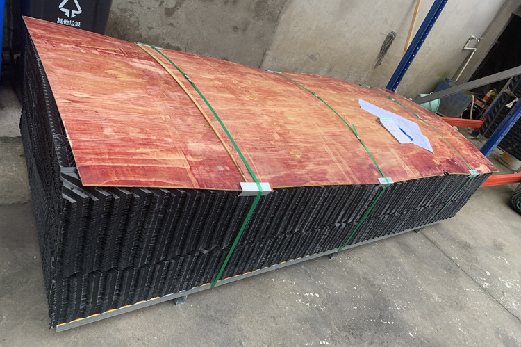 Cross Flow Film Fill Cooling Tower 1300mm 2440mm 20mm PVC Sheet