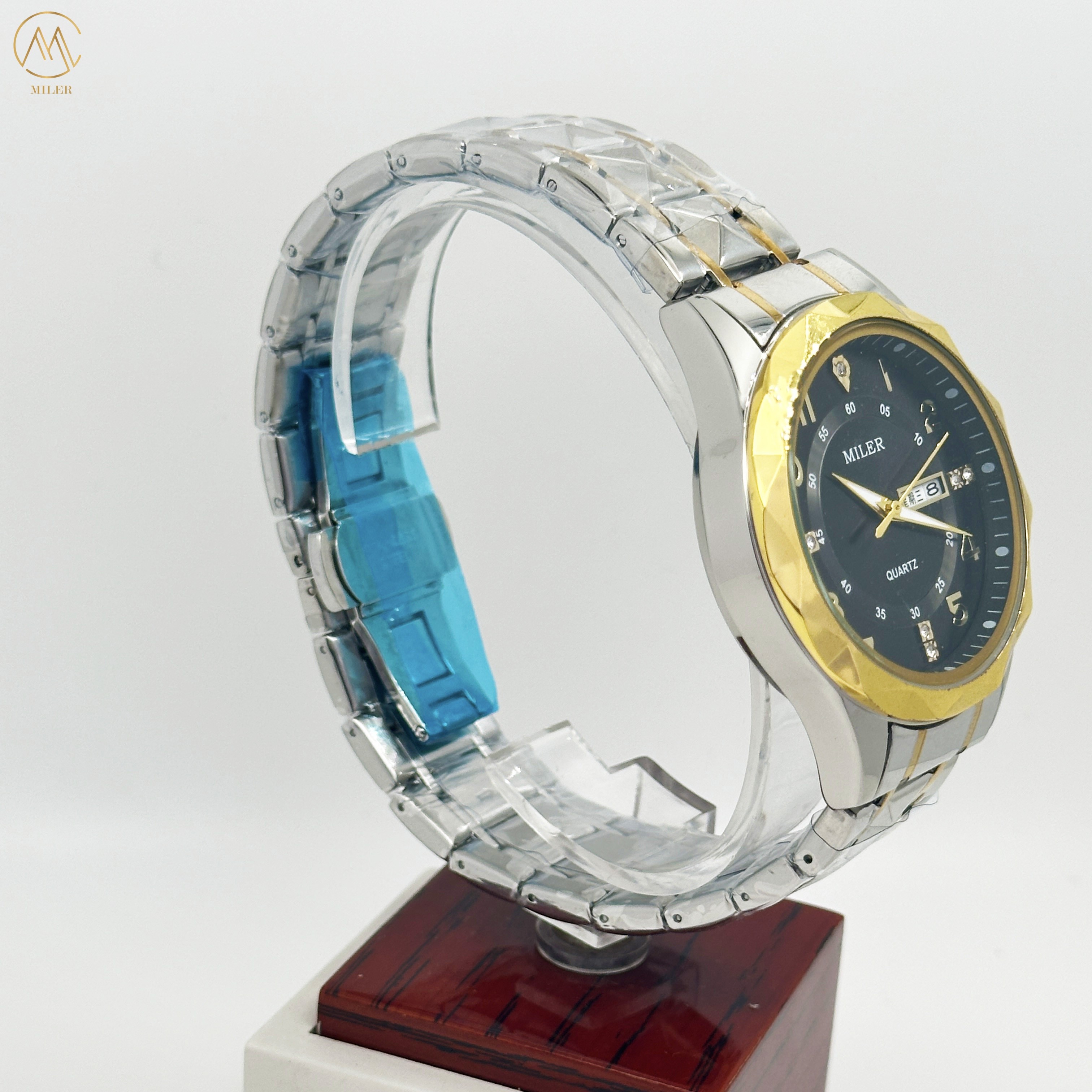 Luxury Stainless Steel Strap Band Wrist Watches Business Watch Quartz Waterproof Fashion Watch