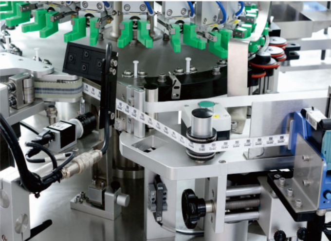 300pcs/minute Automatic Labeling Machine For Prefilled Needle 0