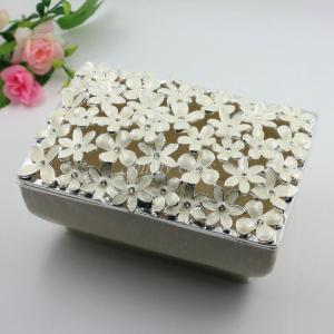 Wholesale Shinny Gifts Storage Trinket Box Hand Painted White Flower for Princess Jewelry Box from china suppliers