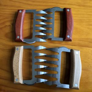 Wholesale New Stainless Steel Barbecue Meat Forks for BBQ Bear Shredder Meat Claws Durable Meat Claws from china suppliers