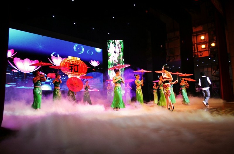 40,000 Sqm Density Indoor Full Color LED Display, Waterproof, With Sealed Steel Cabinet