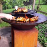 Wood Charcoal Burning Rust Corten Steel BBQ Grill for Outdoor Cooking
