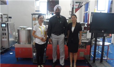 200-260kg/H Dry Pet Dog Food Making Machine Shrimp Feed Pellet Machine