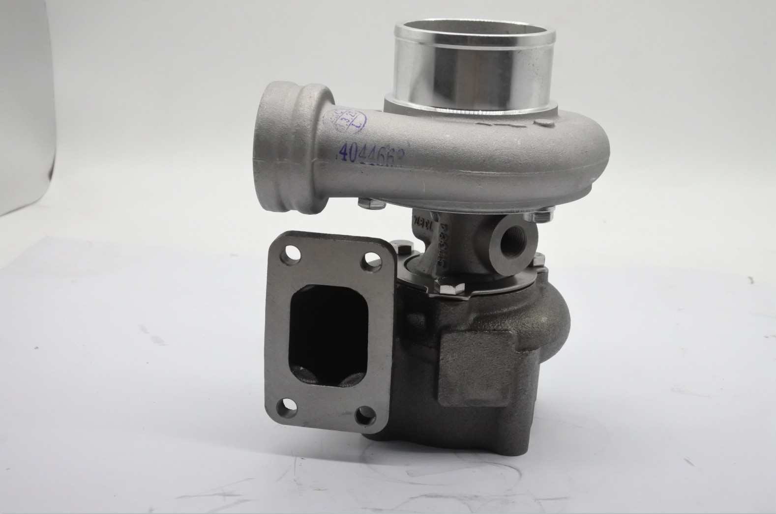 Turbocharged Excavator Engine Parts EC140B D4D 04258205KZ High Performance