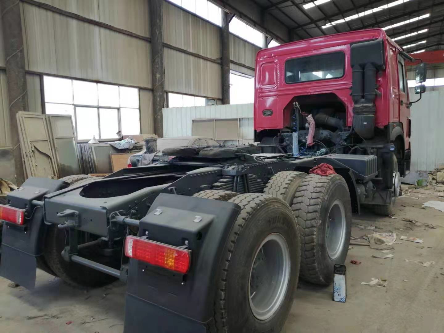 100 Units 2016 made in china tractor head 6*4 10 Tires Sinotruck Howo tipper dump truck heater and air conditioner