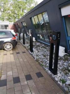 Wholesale Wall Mount App Control Wallbox Type 2 Fast Ev Charger 22kw 32a Commercial from china suppliers