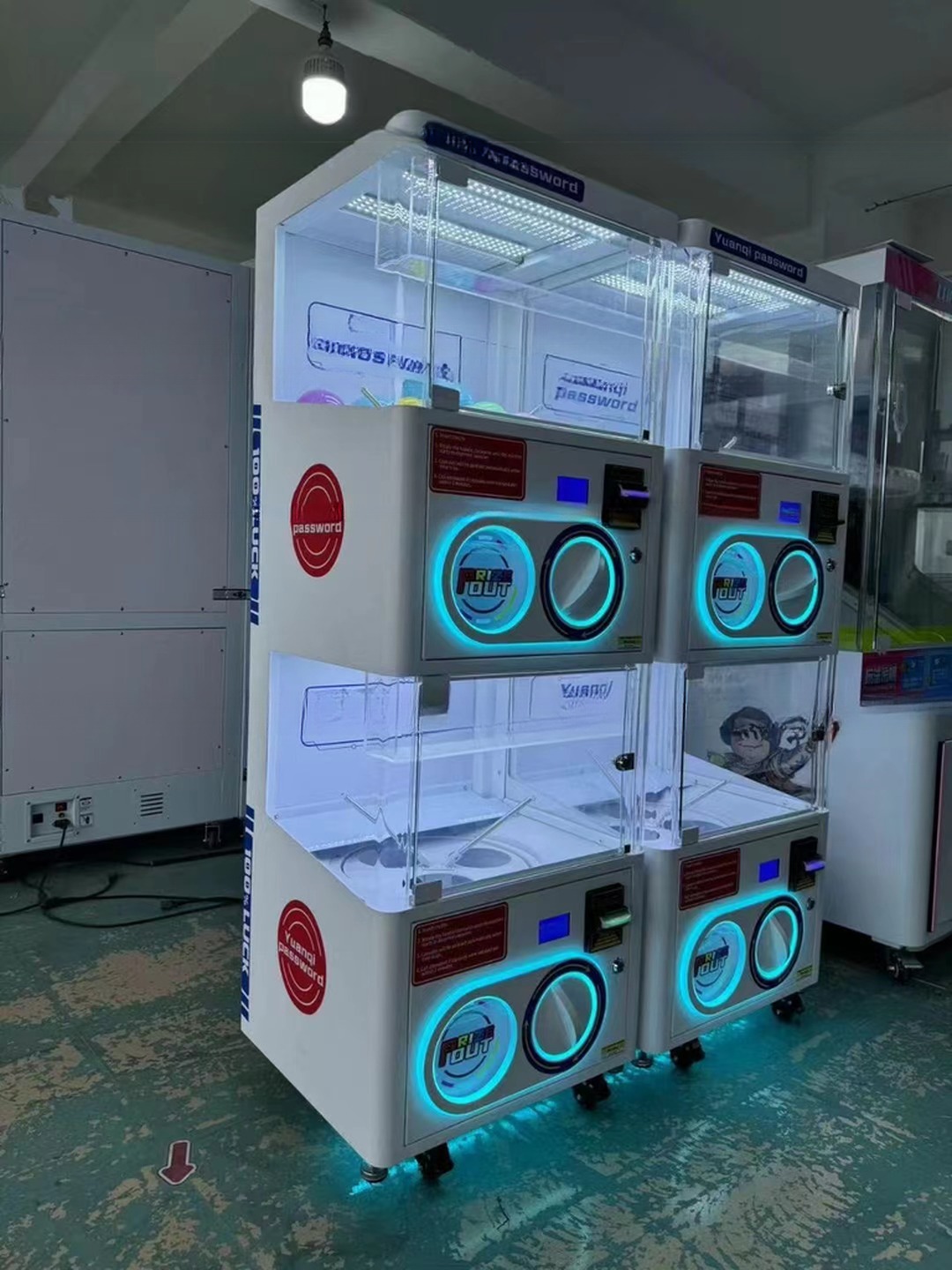 Dreamland coin operated Metaverse capsule toys arcade machine bill acceptor egg twisting machine