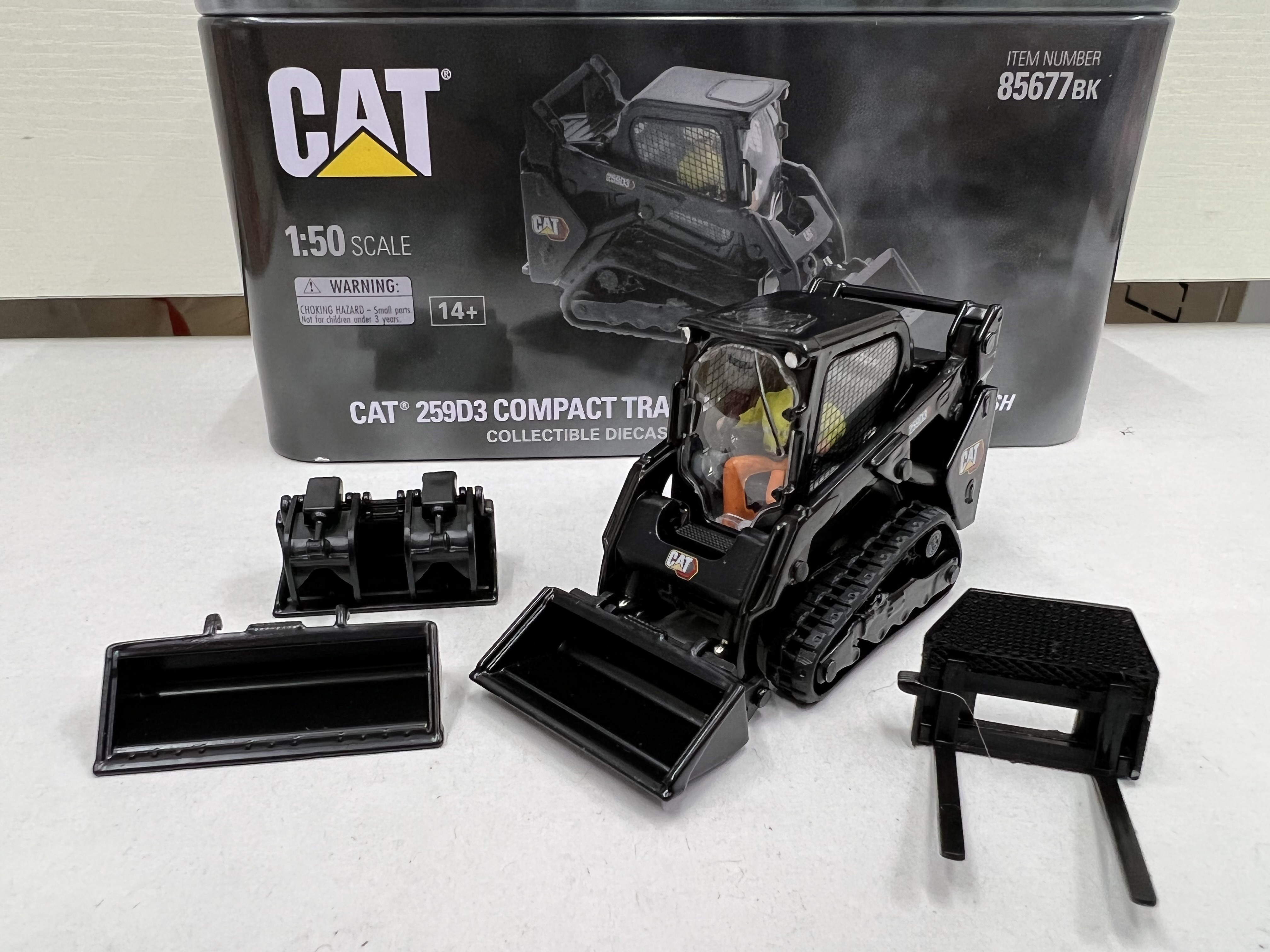 259D3 Skid Steer Loader Diecast Model 1/50 Scale Black 85677BK Collectible