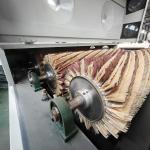 Four Roller Furniture Board Polishing Machine with 1600 KG Weight and Easy